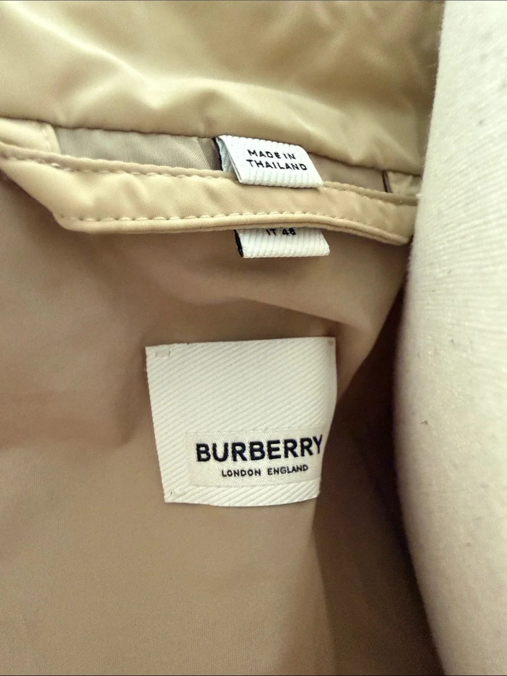 Burberry Beige Long Raincoat with Snap & Zip Front - Picture 14 of 16